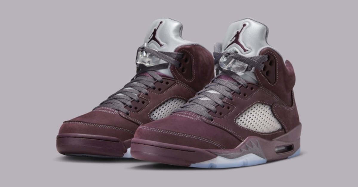 Burgundy store 5s jordans